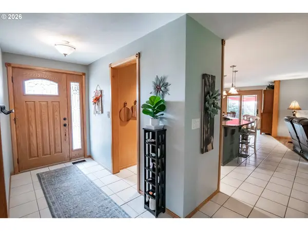 2921 LANSING AVE, Albany, OR 97322