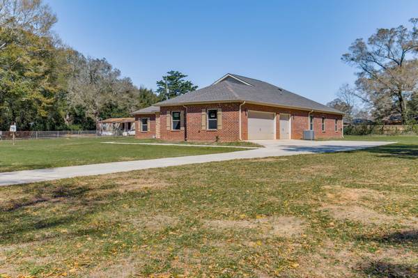 Pensacola, FL 32506-3934,1202 N 69th Ave