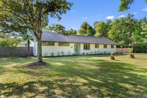 Pensacola, FL 32534-9526,2465 Berrydale Rd