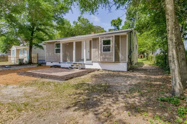 303 Chaseville Dr, Pensacola, 32507