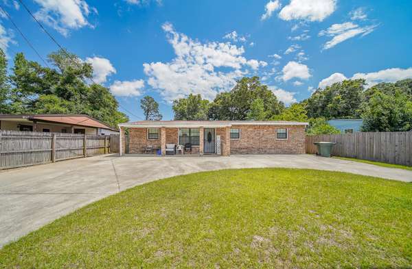 905 Fremont Ave, Pensacola, FL 32505-2717