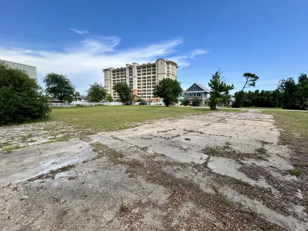 10108 Nelle Ave, Pensacola, FL 32507-9194