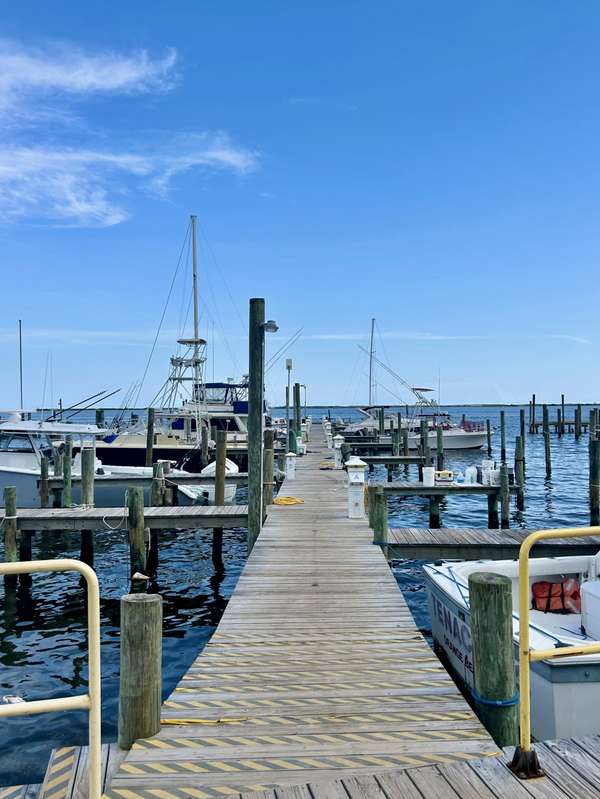 Pensacola, FL 32507-9194,10104 Nelle Ave