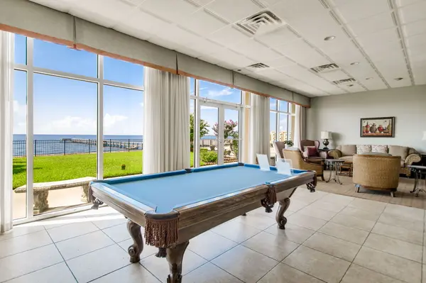 825 Bayshore Dr #1106, Pensacola, 32507