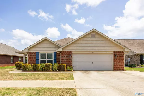 611 Durbin Lane SW, Madison, AL 35756