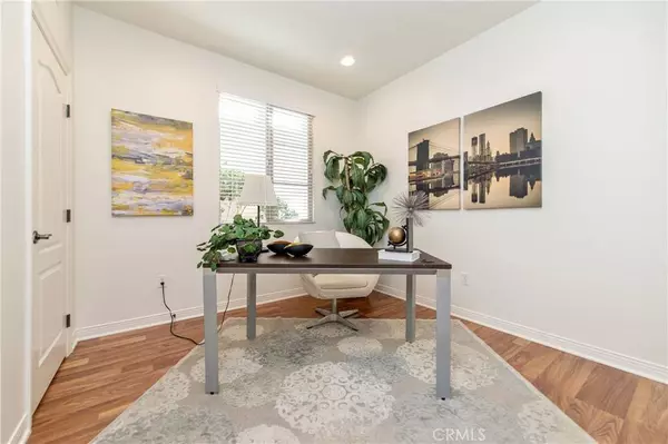 70 Great Lawn, Irvine, CA 92620