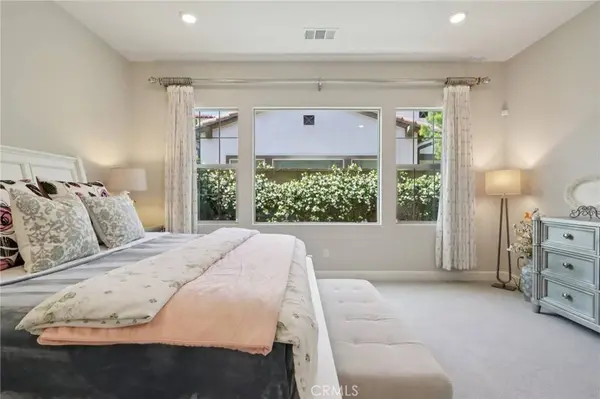 126 Palencia, Irvine, CA 92618