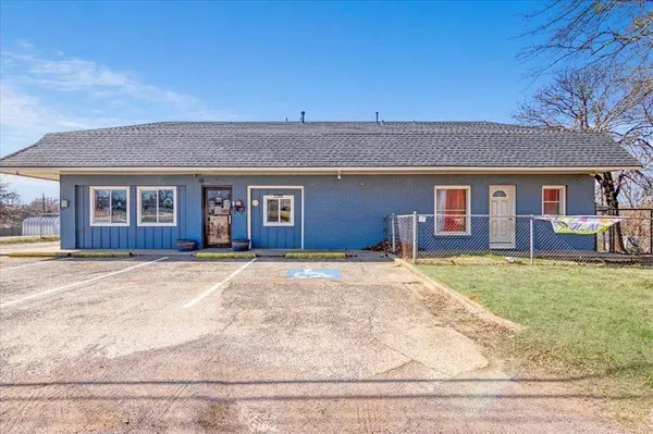 1201 W Nelson Street, Denison, TX 75020