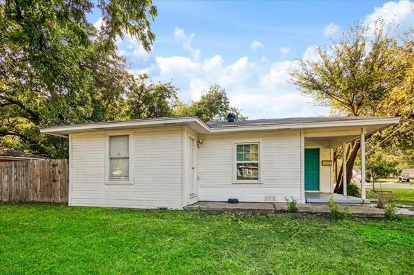 503 Panhandle Street, Denton, TX 76201