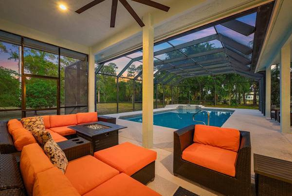 10842 S Dogwood TRL, Jupiter, FL 33478