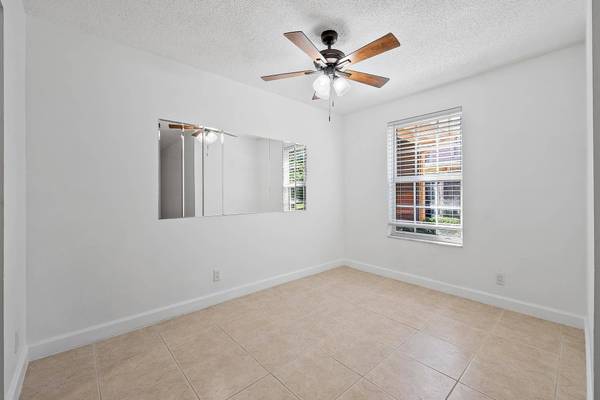12416 Alternate A1a P7, Palm Beach Gardens, FL 33410