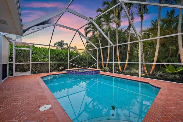 9494 SE Cove Point ST, Jupiter, FL 33469