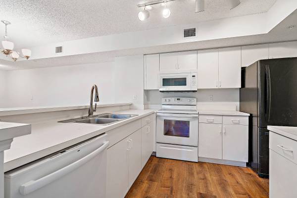 284 Village BLVD 9108, Tequesta, FL 33469