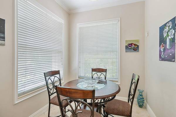 124 S Hampton DR, Jupiter, FL 33458