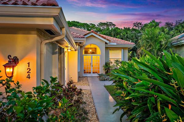 124 S Hampton DR, Jupiter, FL 33458