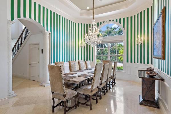 18669 SE Palm Island LN, Jupiter, FL 33458