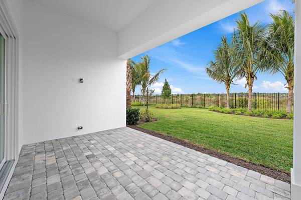10720 Northbrook CIR, Palm Beach Gardens, FL 33412