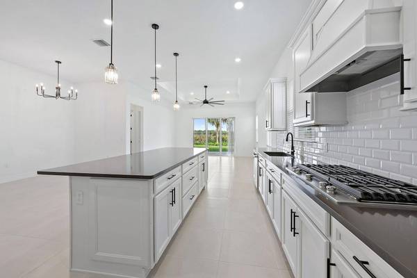 10720 Northbrook CIR, Palm Beach Gardens, FL 33412