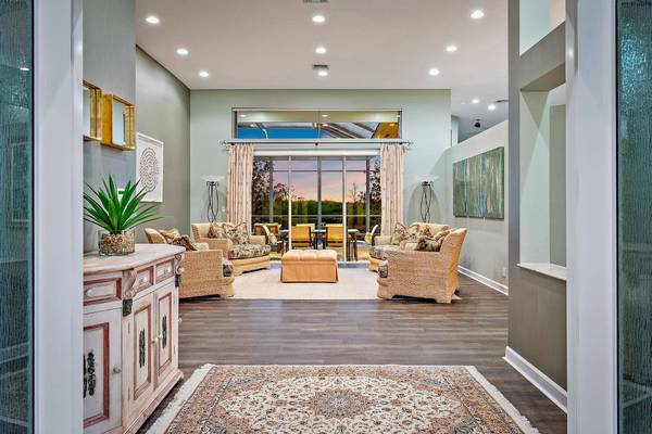 52 Cayman PL, Palm Beach Gardens, FL 33418