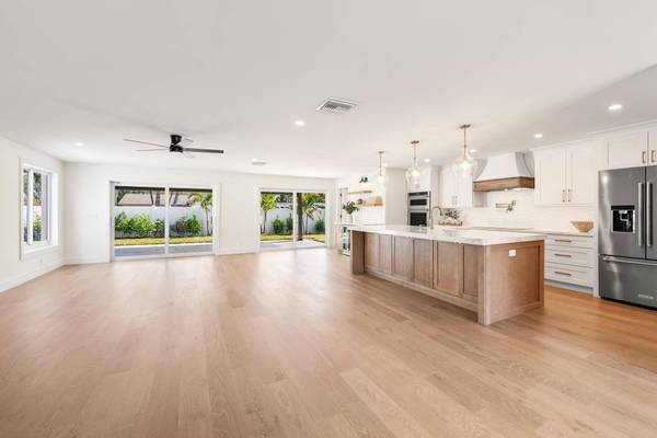 1607 Seabrook RD, Jupiter, FL 33469