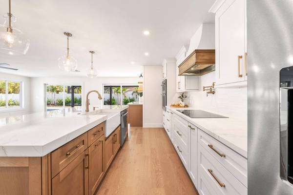 1607 Seabrook RD, Jupiter, FL 33469