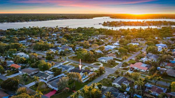 1607 Seabrook RD, Jupiter, FL 33469