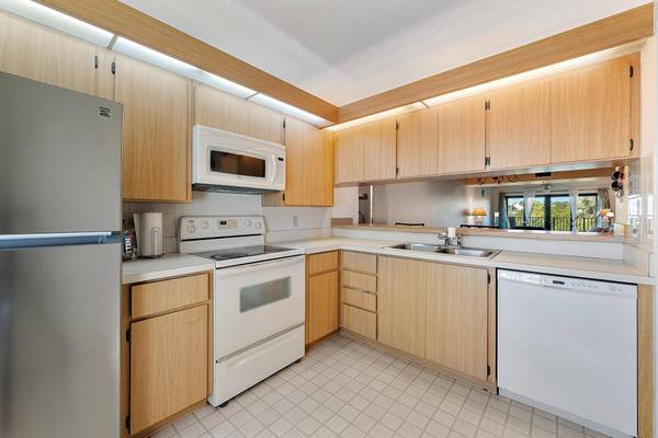 1701 Marina Isle WAY #202, Jupiter, FL 33477