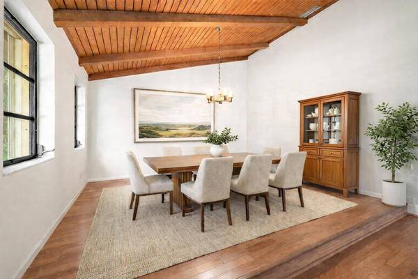 8090 Native Dancer RD E, Palm Beach Gardens, FL 33418