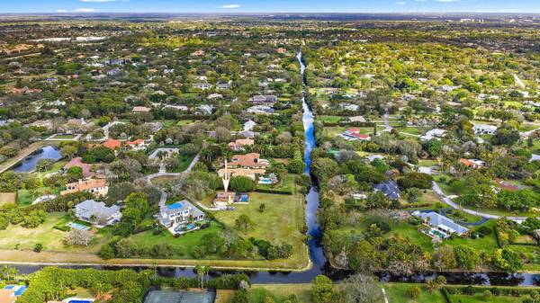 8090 Native Dancer RD E, Palm Beach Gardens, FL 33418