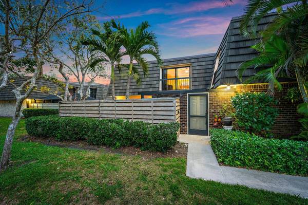 502 5th TER, Palm Beach Gardens, FL 33418