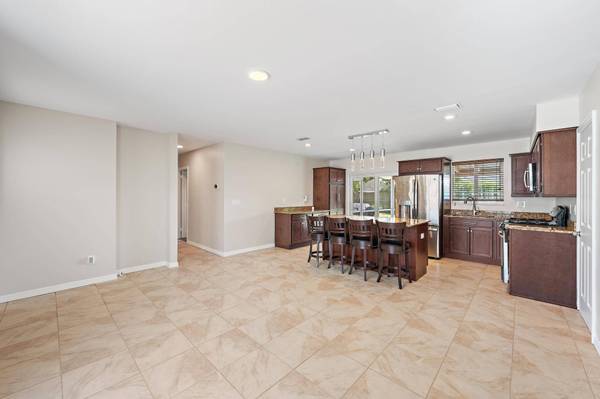 272 Holly DR, Palm Beach Gardens, FL 33410