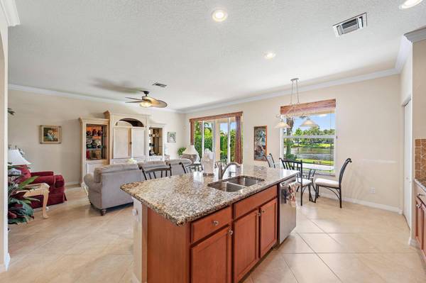 216 Andros Harbour PL, Jupiter, FL 33458