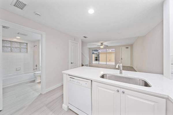 1856 Jeaga DR, Jupiter, FL 33458