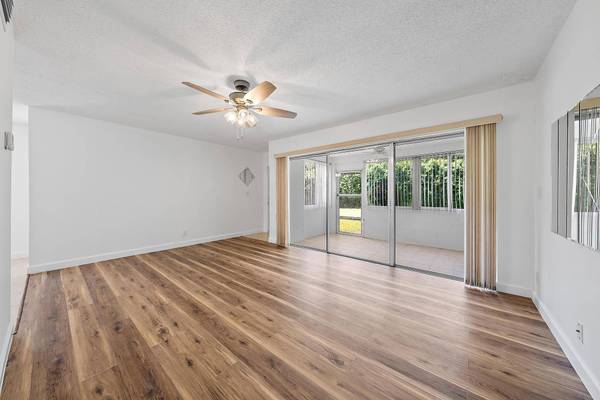 12416 Alternate A1a #P7, Palm Beach Gardens, FL 33410