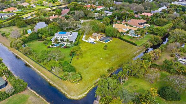 8090 NATIVE DANCER RD E, Palm Beach Gardens, FL 33418