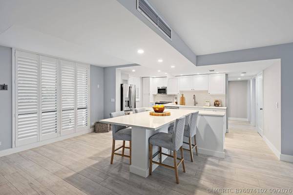 134 LAKESHORE DR #316, North Palm Beach, FL 33408