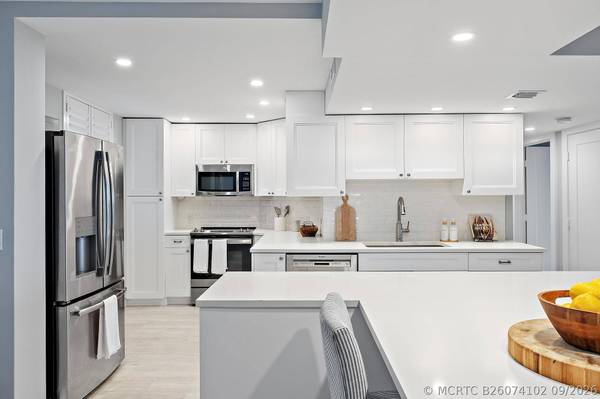 134 LAKESHORE DR #316, North Palm Beach, FL 33408