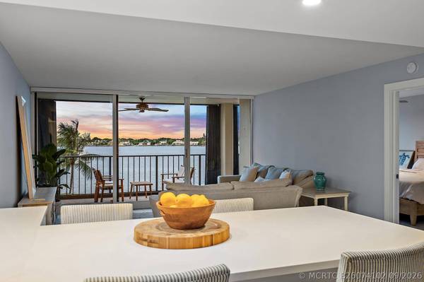 134 LAKESHORE DR #316, North Palm Beach, FL 33408