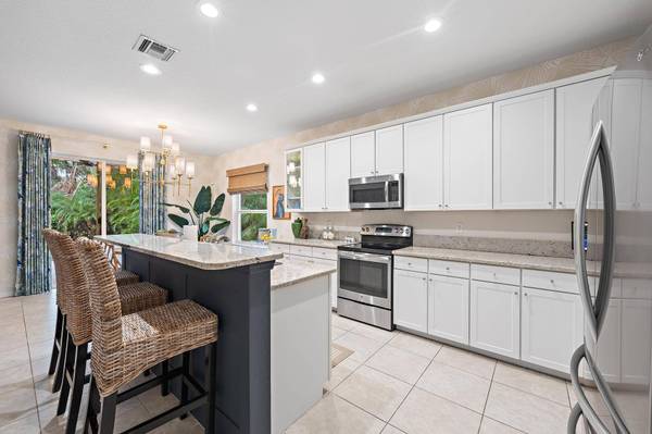 148 Behring WAY, Jupiter, FL 33458