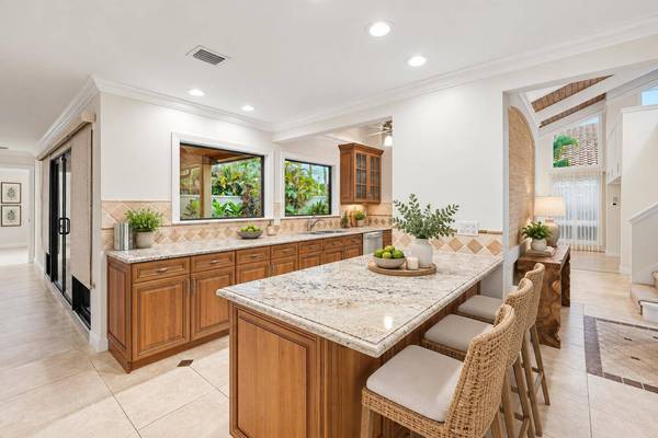 101 W Spearfish LN, Jupiter, FL 33477