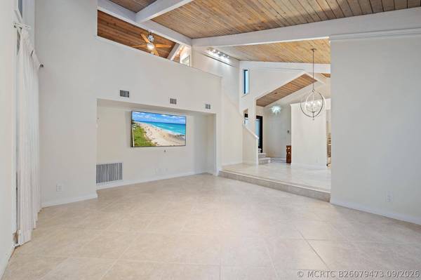 101 W Spearfish LN, Jupiter, FL 33477