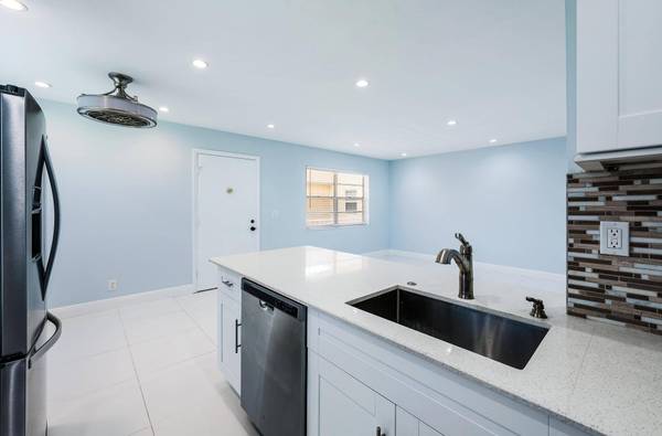 507 CAPRI K, Delray Beach, FL 33484