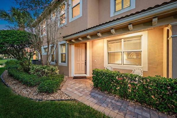 4798 Cadiz CIR, Palm Beach Gardens, FL 33418