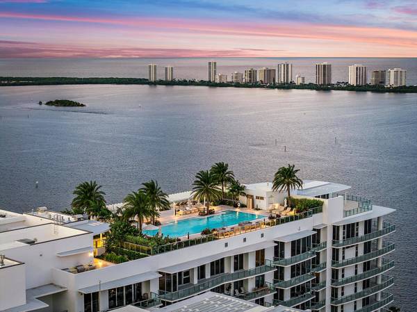 220 Lake Shore DR #1802, Lake Park, FL 33403