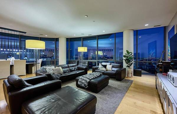 300 W Spring Street #1302, Columbus, OH 43215