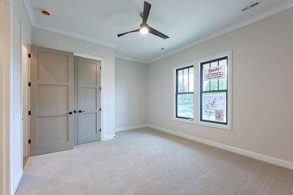 7505 Steeplechase Lane, New Albany, OH 43054