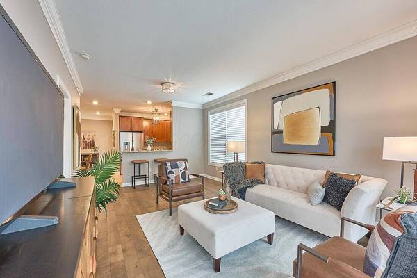 936 Perry Street #204, Columbus, OH 43215