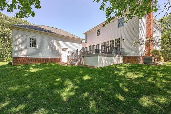 3695 Head Of Pond Road, New Albany, OH 43054