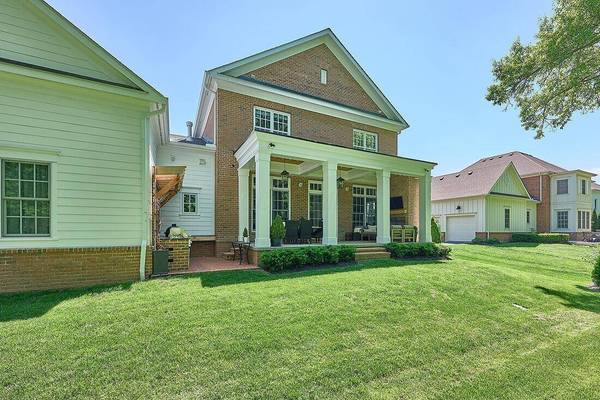 7100 Oxford Loop, New Albany, OH 43054