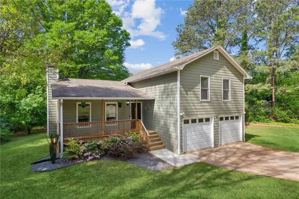 355 Cross Creek PL, Auburn, GA 30011